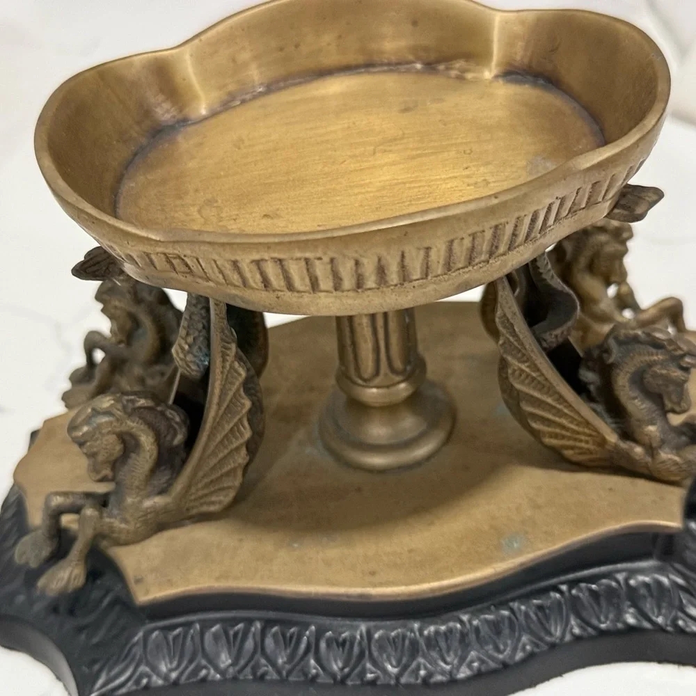 Elegant Brass and Black Soap Dish